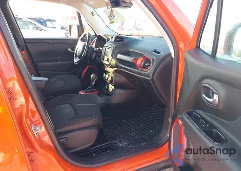 2017 Jeep Renegade Trailhawk 4X4 из США, поврежденный, VIN ZACCJBCB0HPF19350